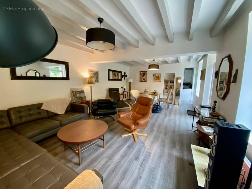 Maison à MONTRICHARD