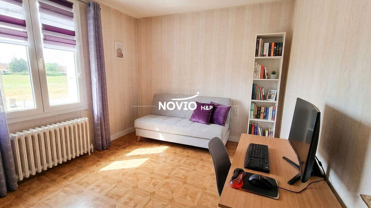 Maison 101 m² à Chatellerault  - photo 7