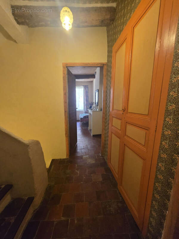 Maison à COURSAN