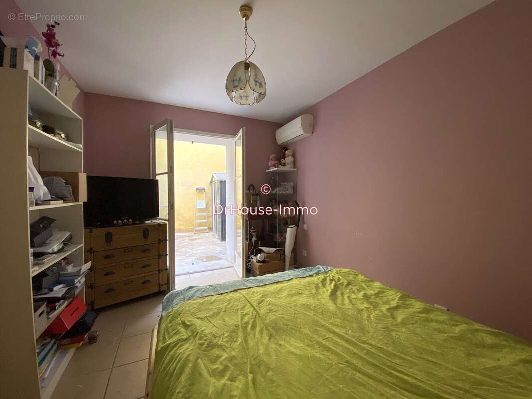 Appartement à AIGUES-MORTES