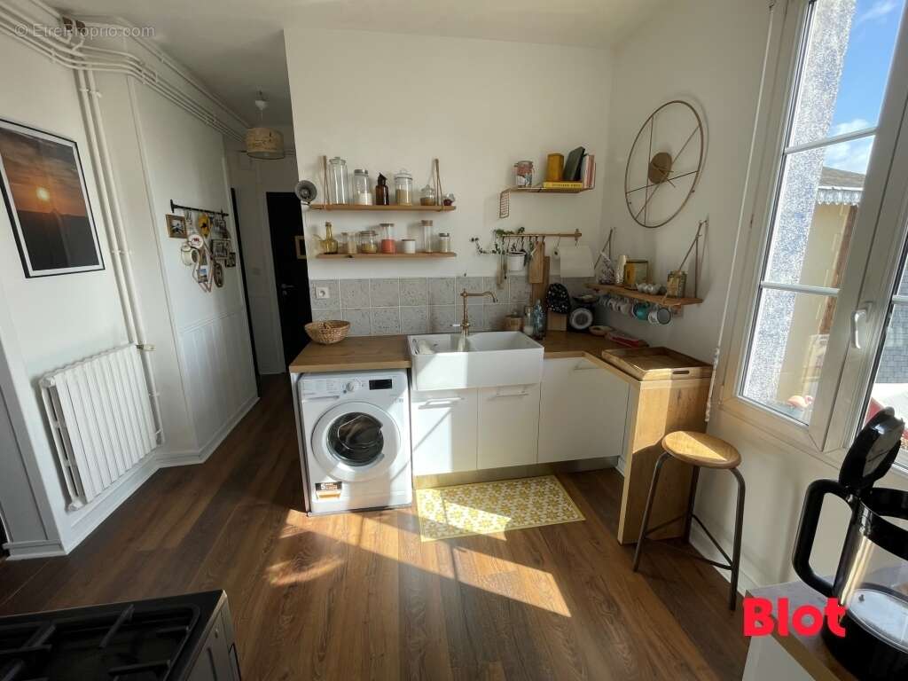 Appartement à FOUGERES