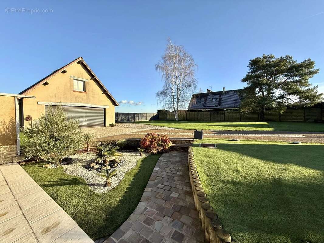 Maison à PACY-SUR-EURE