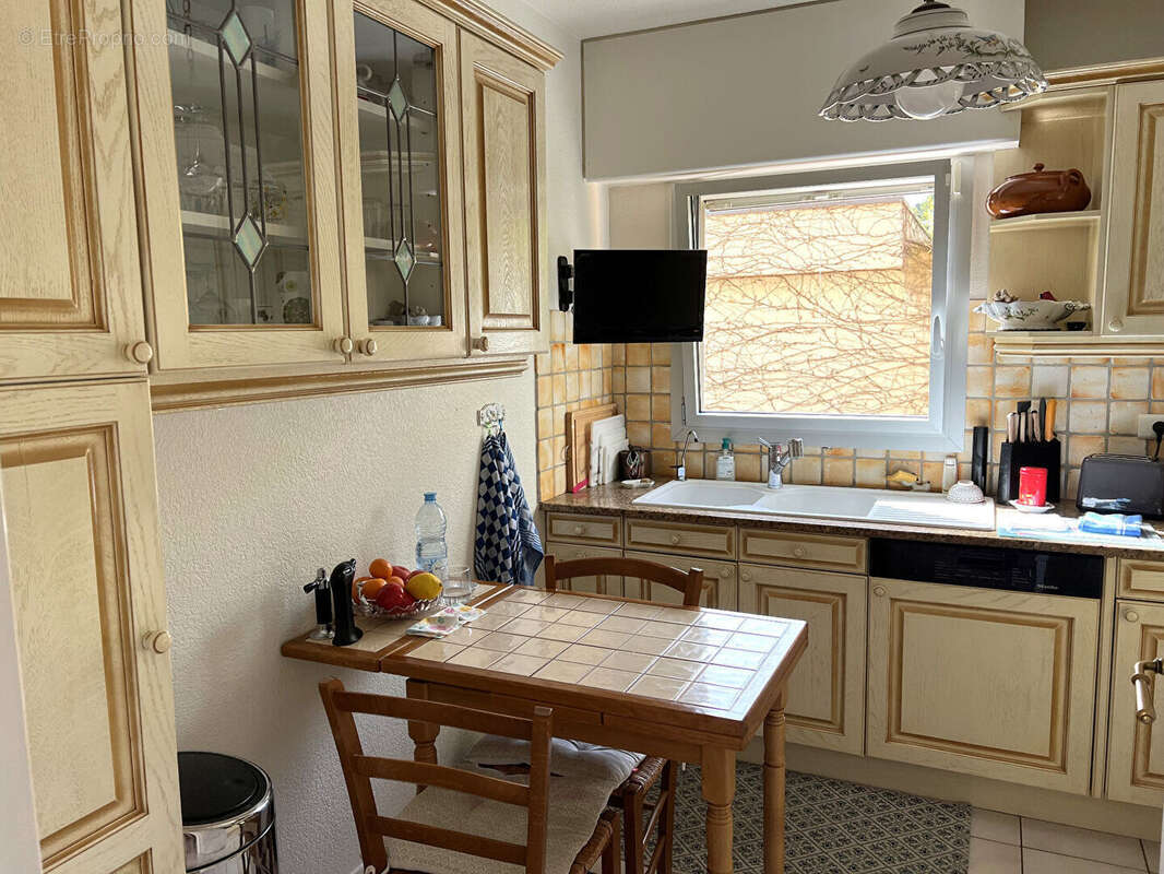 Appartement à VILLENEUVE-LES-AVIGNON