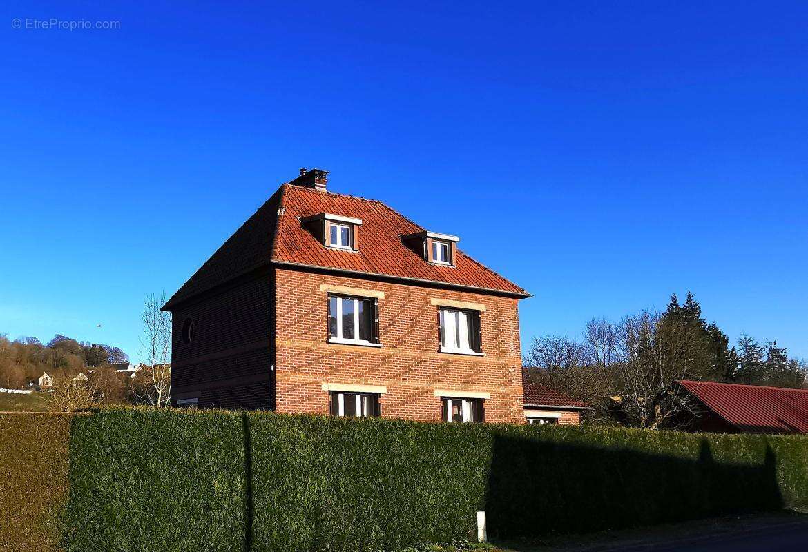 Maison à LONGUEVILLE-SUR-SCIE