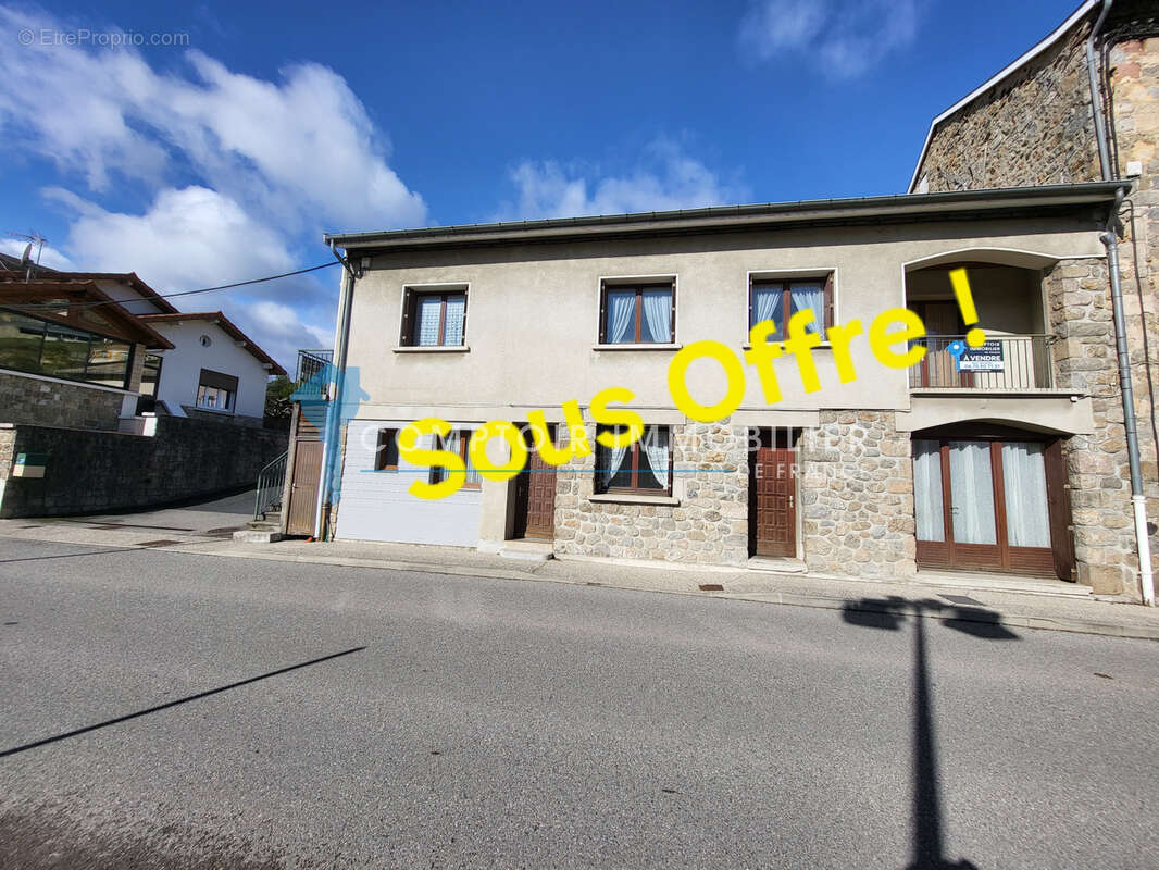 Maison à LE CHEYLARD
