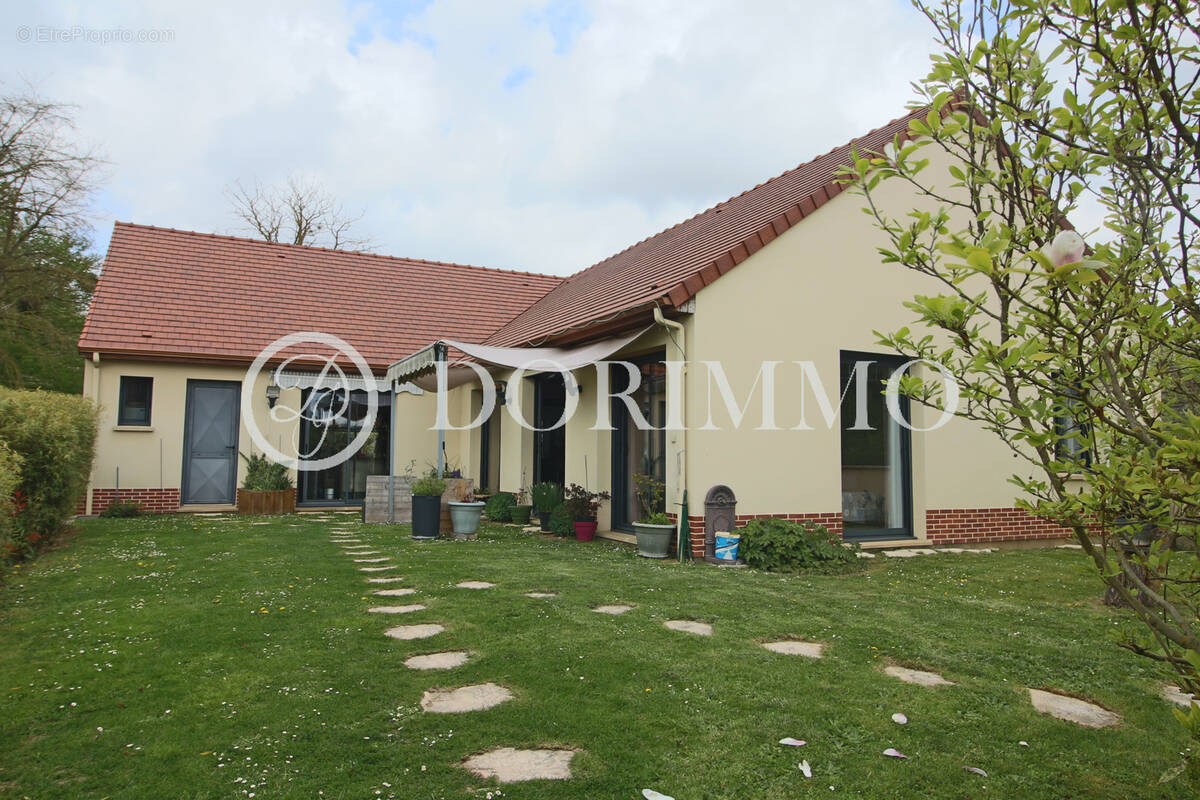 Maison à BRETEUIL