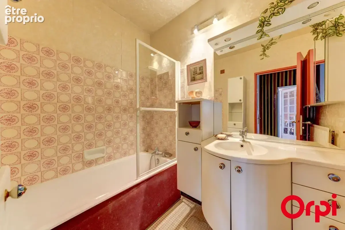 Appartement À Vendre - photo 11