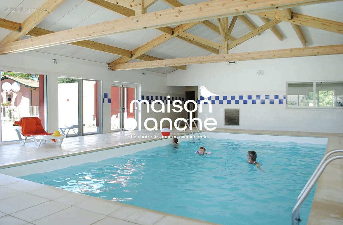 Appartement à ARES
