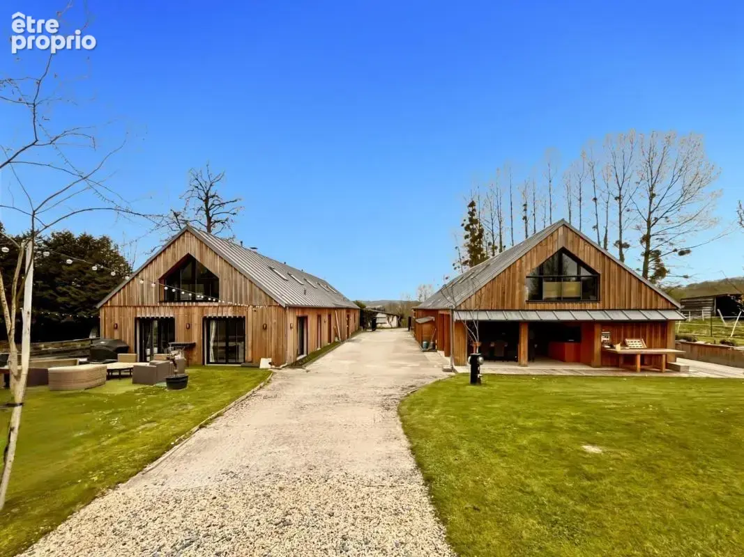 Propriété atypique, sur 5900m²,2 habitations, étangs, un espace bien être.., un potentiel exceptionnel à découvrir - photo 2