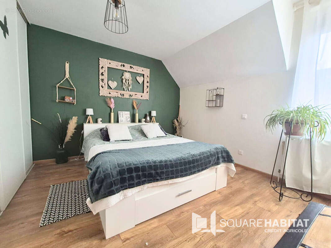 Maison à HELLEMMES-LILLE