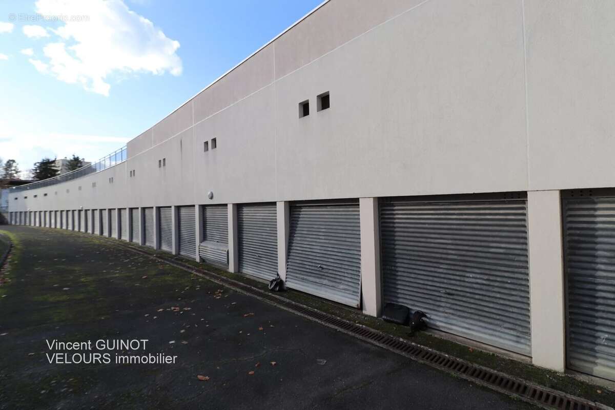 Parking à SAINT-GERMAIN-EN-LAYE