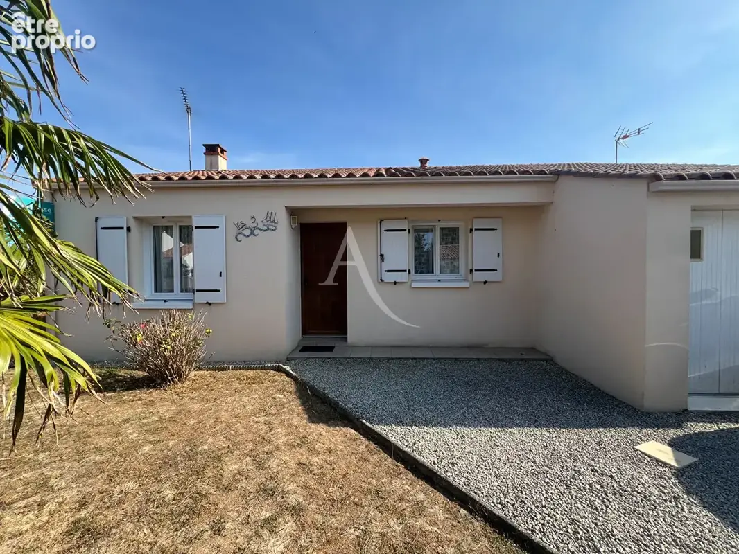 Maison à SAINT-VINCENT-SUR-JARD