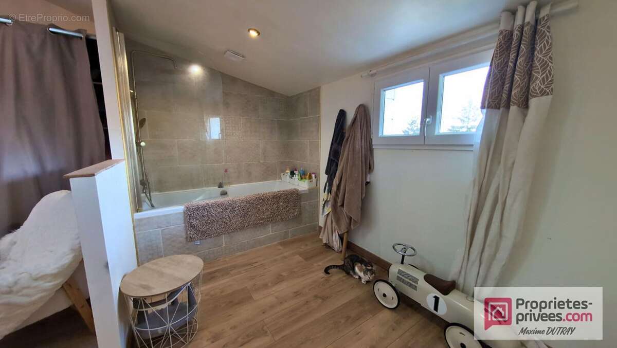 Maison à CHATEAU-RENAULT