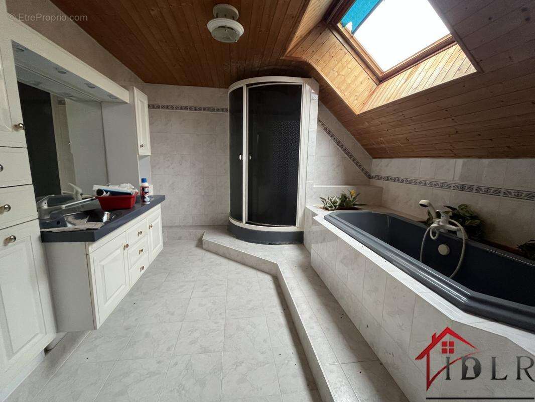 Maison à BOURBONNE-LES-BAINS