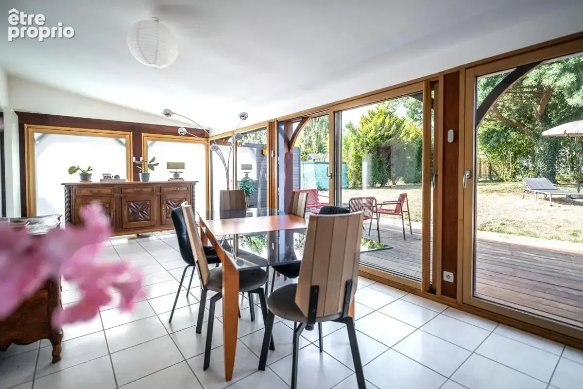 Cancale - Maison de 186 m² - 7 pièces, 5 chambres - photo 7