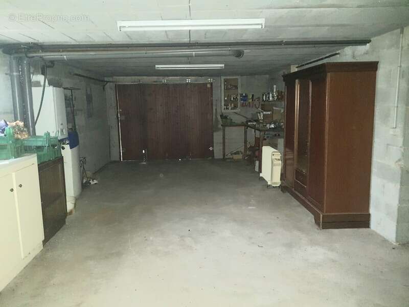 Maison à GRANGES-LES-BEAUMONT