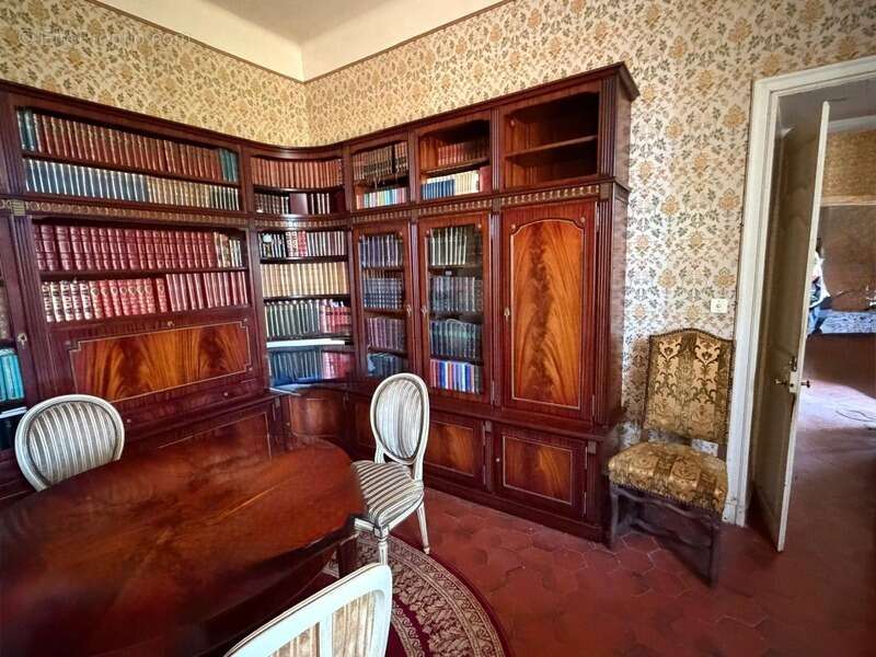 PLAISANCE du GERS proche(32): ANCIENNE PROPRIETE BOURGEOISE avec dépendances, bois, petit etang, 2 hectares,CALME, sans vis à vi - photo 12