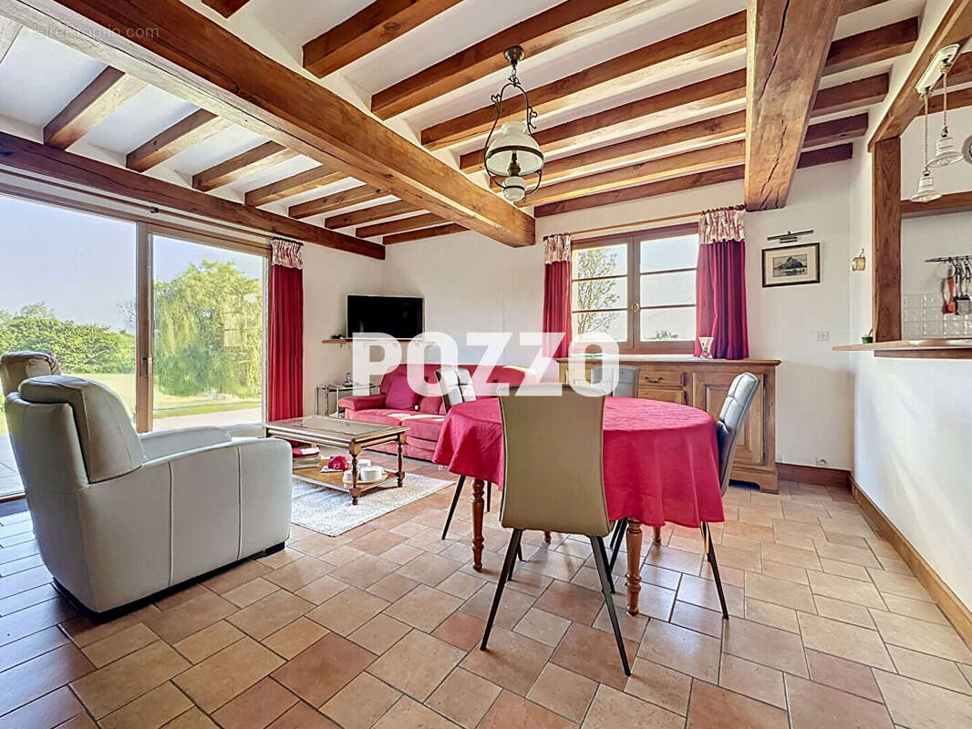 Maison Bacilly 5 pièces;,4 chambres, vie de plain-pied, garage, grand jardin paysagé, 6 km plage - photo 3