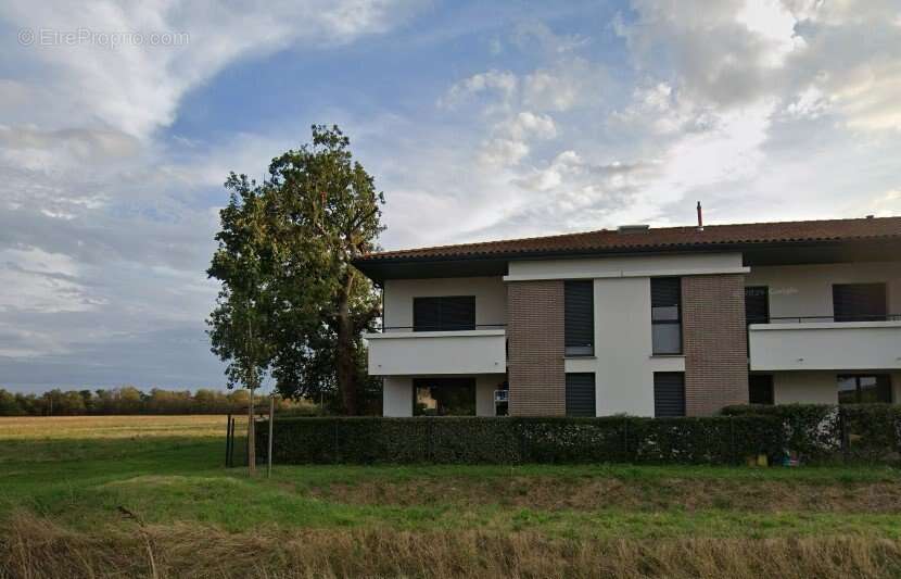 Appartement à MONDONVILLE
