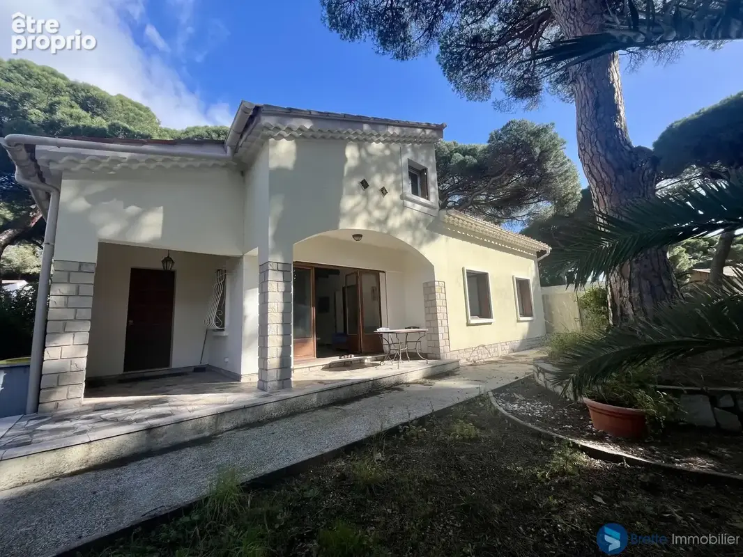 Maison à HYERES