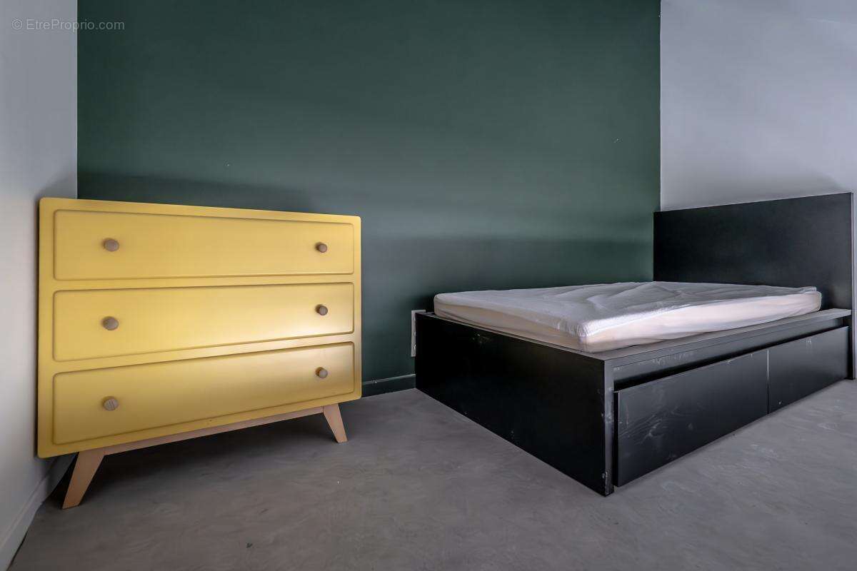 Appartement à PARIS-2E