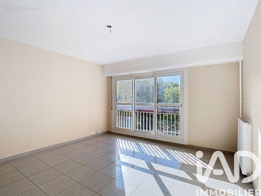 Photo 1 - Appartement à LE PONT-DE-CLAIX