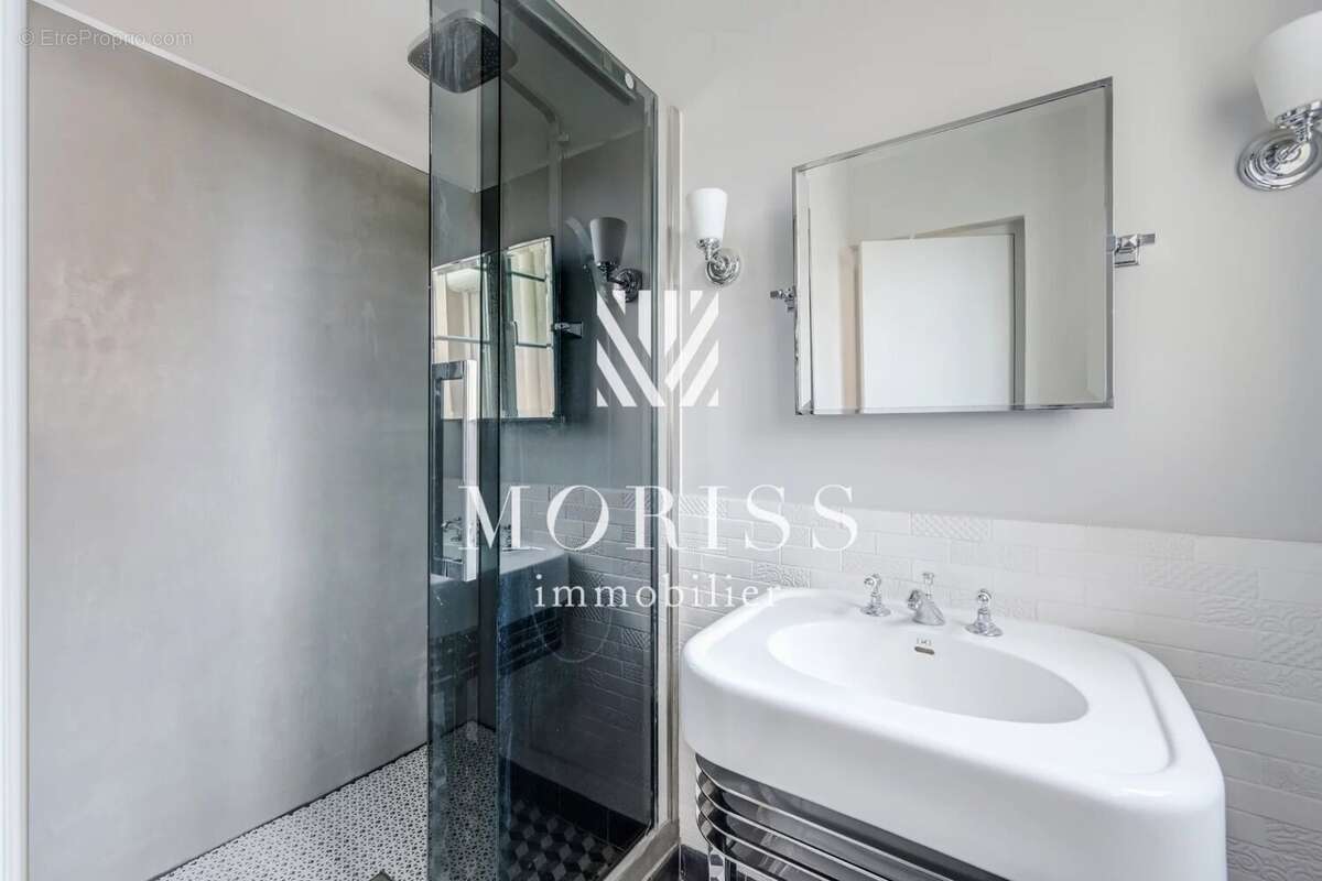 Appartement à PARIS-19E