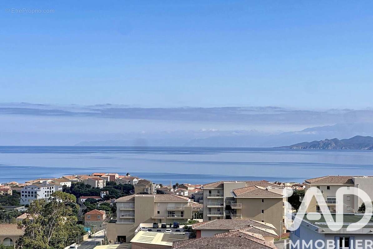 Photo 2 - Appartement à L'ILE-ROUSSE