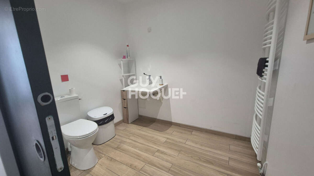 Commerce à LE PORT-MARLY