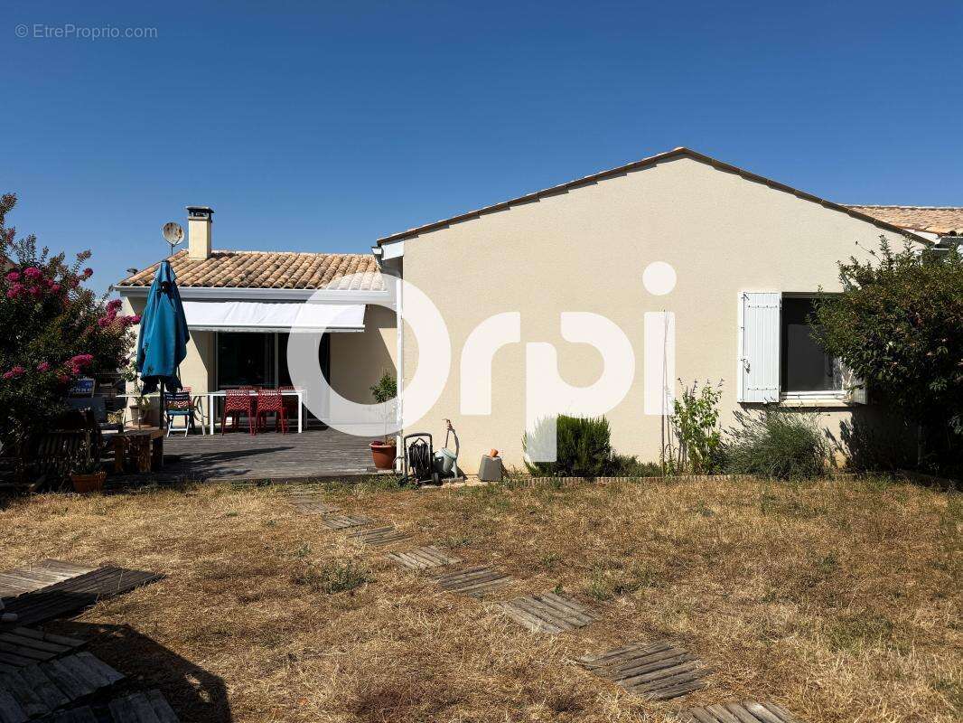 Maison 110 m² à Vergeroux  - photo 17