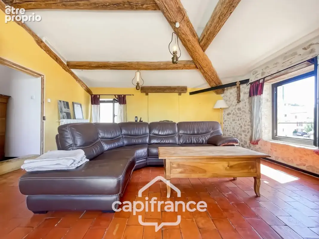 ne demeure de caractère au cœur de la Provence: 242 m2 de superficie habitable , une TERRASSE PANORAMIQUE. Distribution sur 3 ni - photo 8