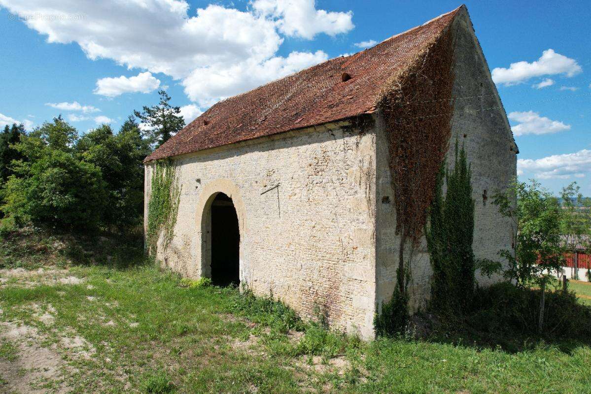 Maison à SILLY-EN-GOUFFERN