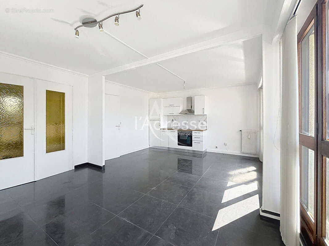 Appartement à CHELLES