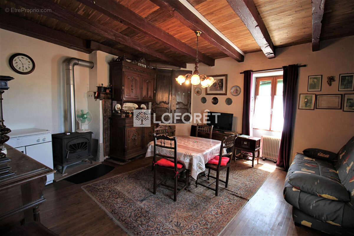 Maison ancienne à rafraichir Mareuil En Périgord 4 pièces 81 m2 avec  cours et grange non attenante - photo 6