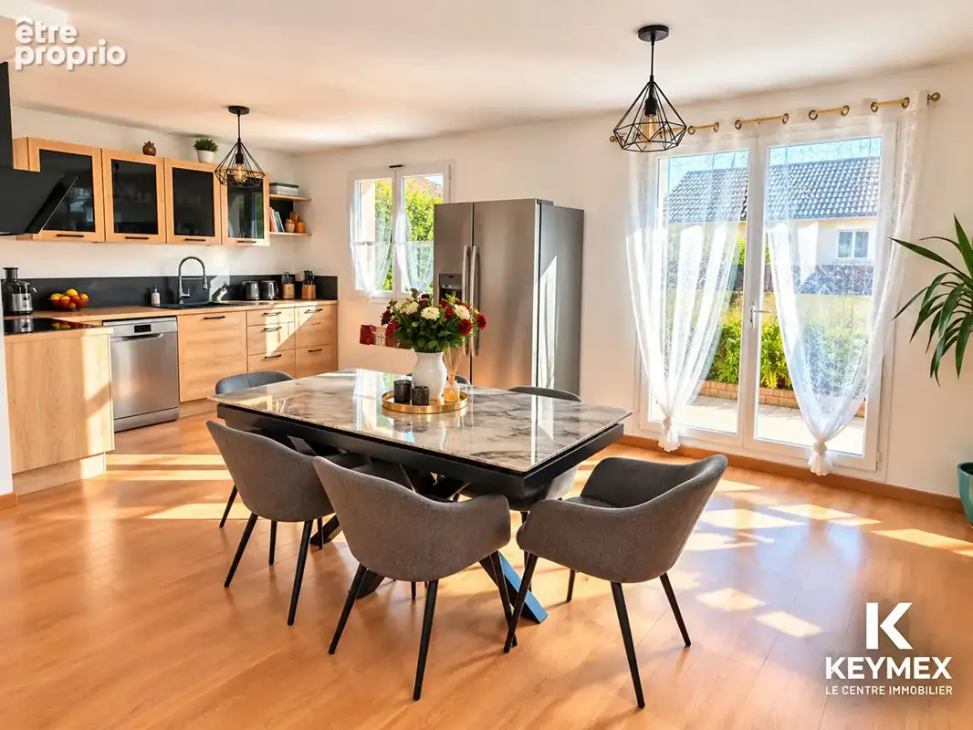 Maison 90 m2, 5 pièces SAINT-MARTIN-DU-TERTRE - photo 5