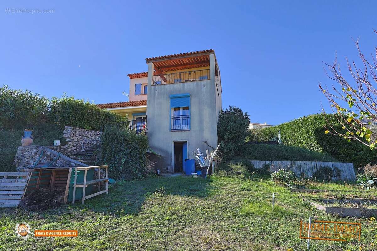 Maison à SAINT-JEANNET