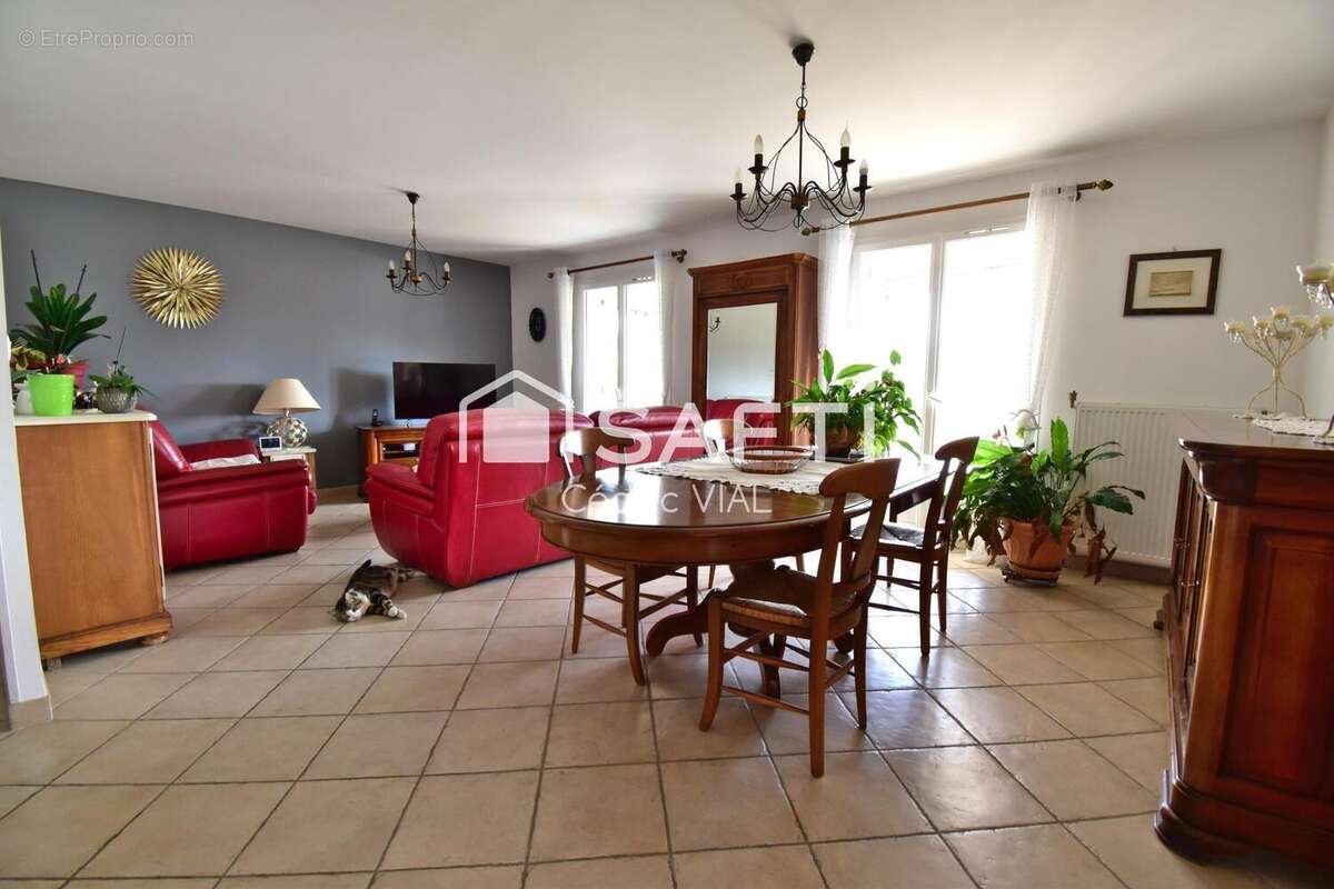 Maison 104 m² à Digne-Les-Bains  - photo 5