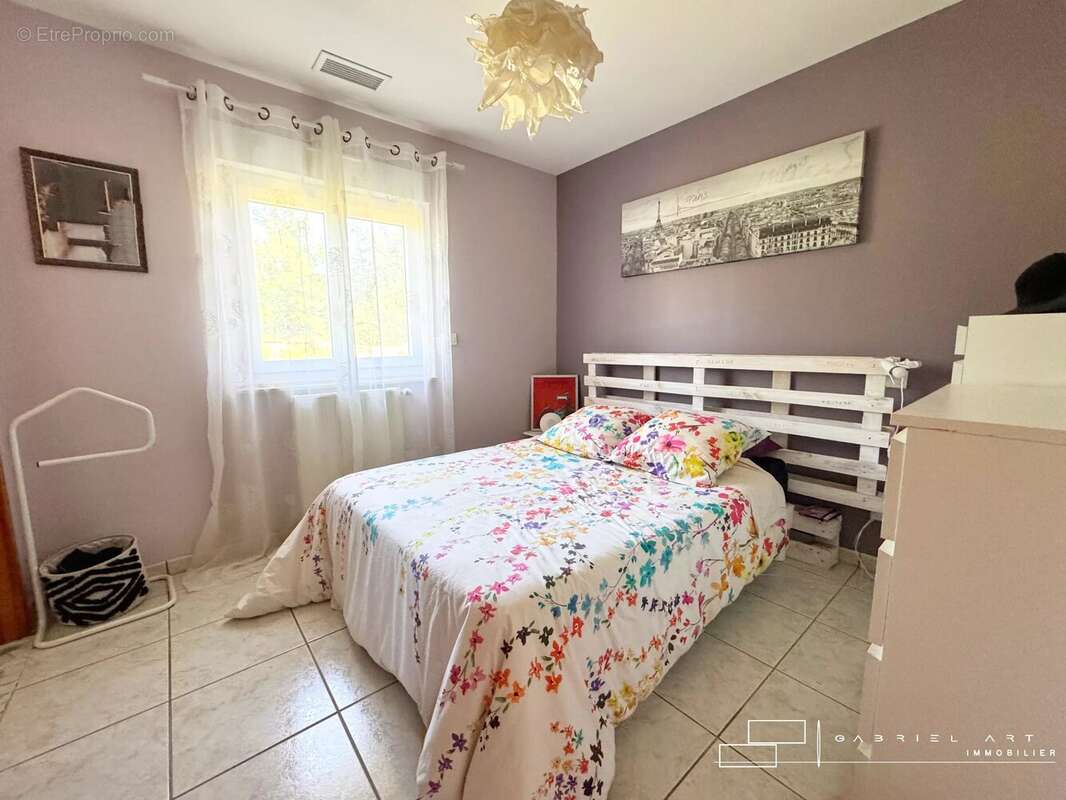 Maison 160 m² à Preignan  - photo 12