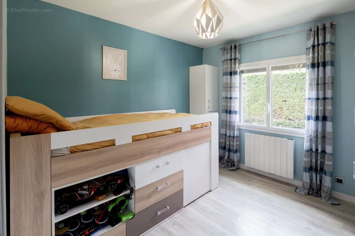 Maison Dardilly de 90m2 de plain pied, 688m2 de terrain - photo 6