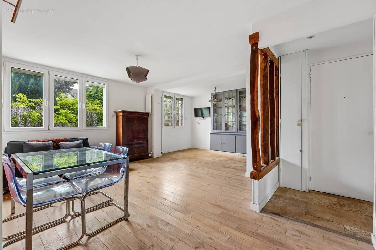 Appartement à VIROFLAY