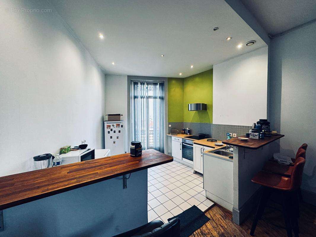 Appartement à SAINT-ETIENNE