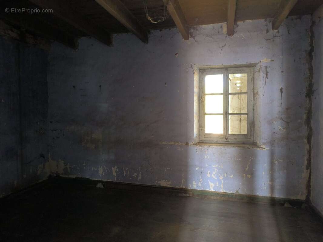 Maison à LIMALONGES