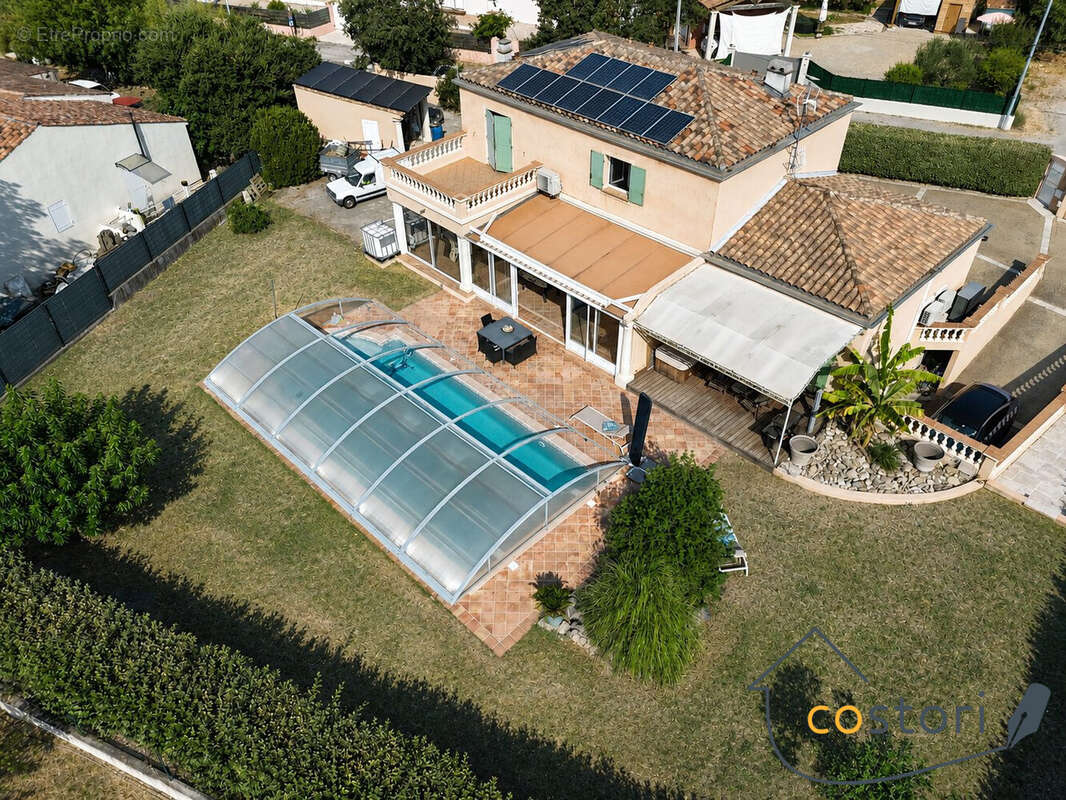 Maison 240 m² à Trans-En-Provence  - photo 3