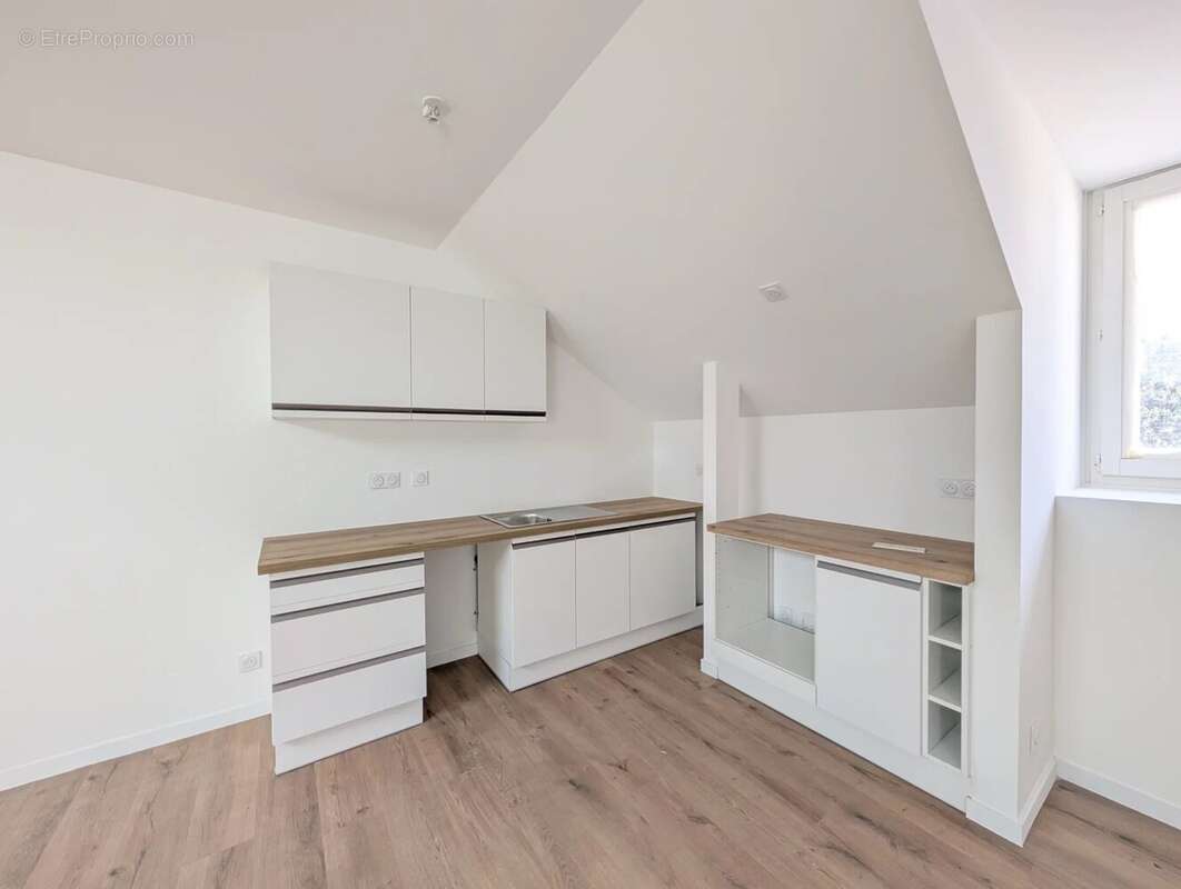 Appartement à AIX-LES-BAINS