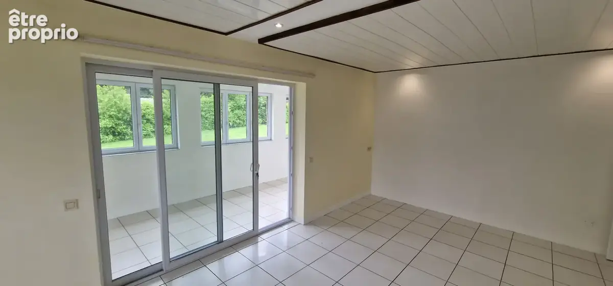CÔTES D'ARMOR  Maison de plain-pied de 2014, , 4 chambres, dans un environnement calme à proximité de Plemet et de l'accès N164. - photo 9