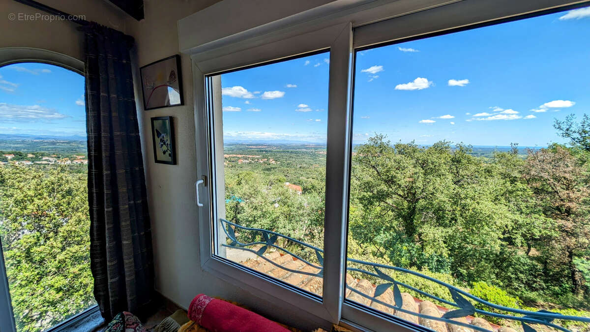 Maison à LAROQUE-DES-ALBERES