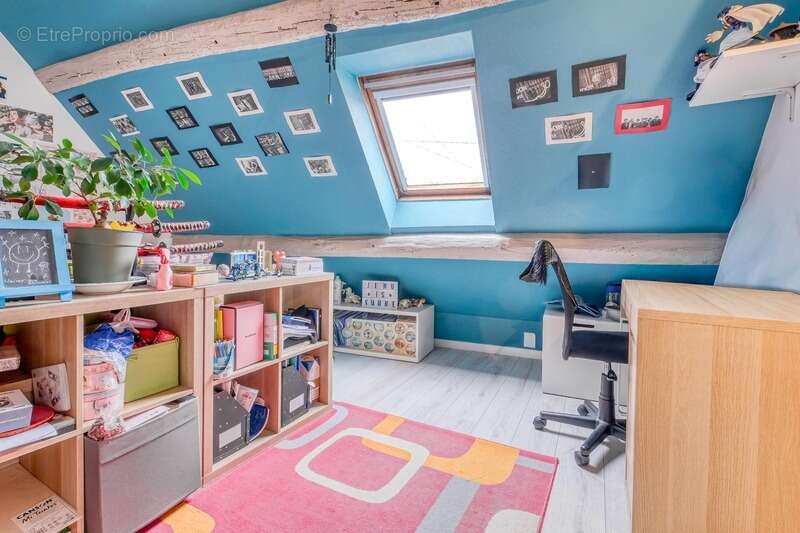 Christophe Michaudelle – EXLUSIVITE - CAPIFRANCE vous propose Nanteuil lès Meaux : Proche des commodités, maison de ville bien e - photo 21