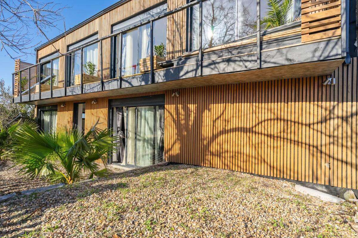 Maison à VAUX-SUR-MER