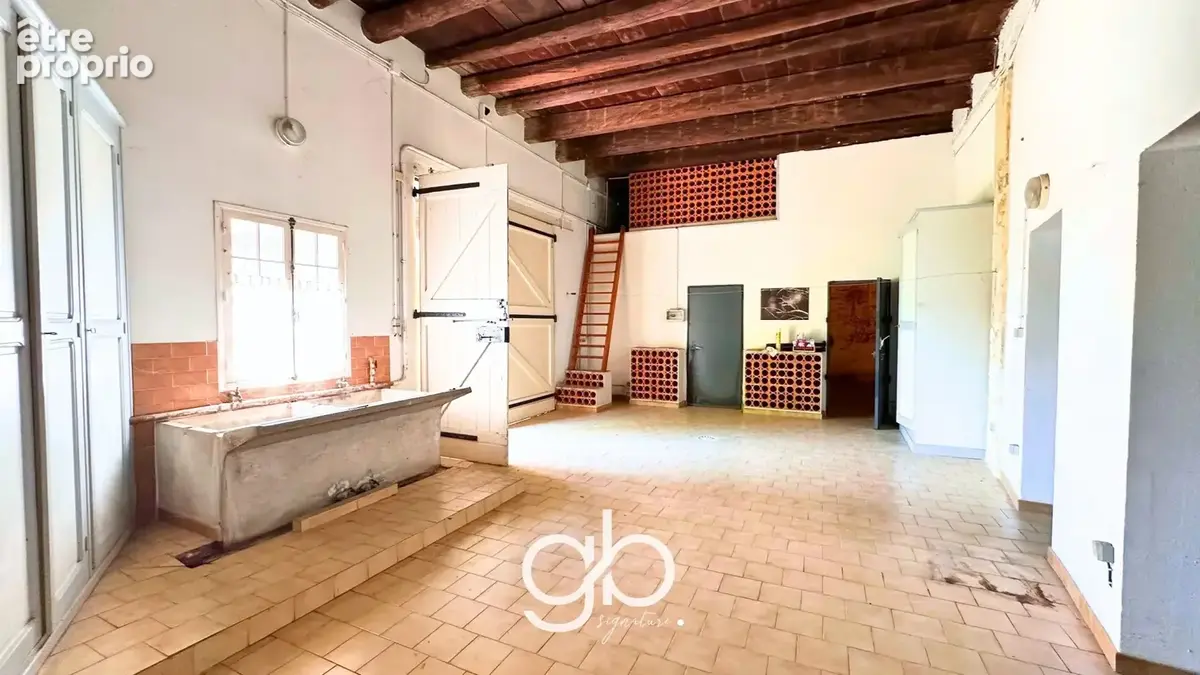 Maison de maître du xviiie siècle avec jardin, dépendances et garages au cœur d'aimargues - photo 22