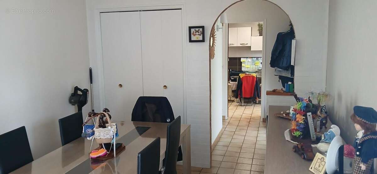 Photo 8 - Maison à LA BREILLE-LES-PINS